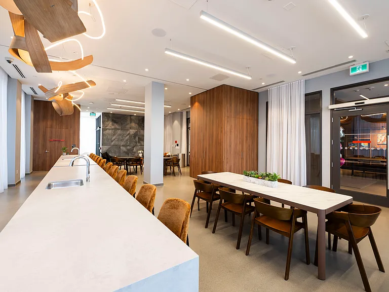 40 Lagerfeld Dr — Photo 13