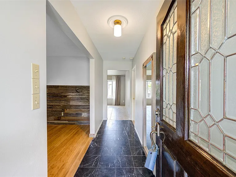16019 Fathom Ln — Photo 4