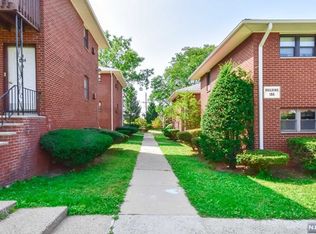 186 Terhune Ave APT A, Lodi, NJ 07644