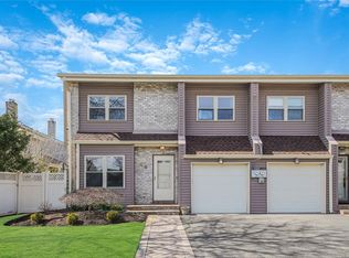 2870 Rugby Rd #5, Oceanside, NY