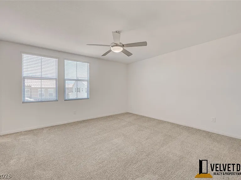 2725 Luzzi Walk — Photo 15