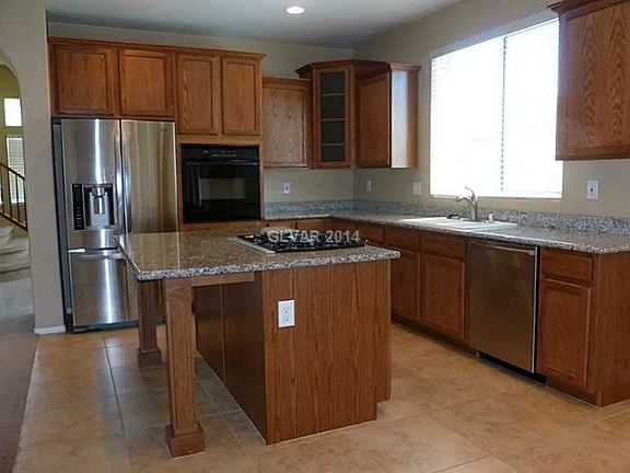 4th image of 11753 Del Sur Ave