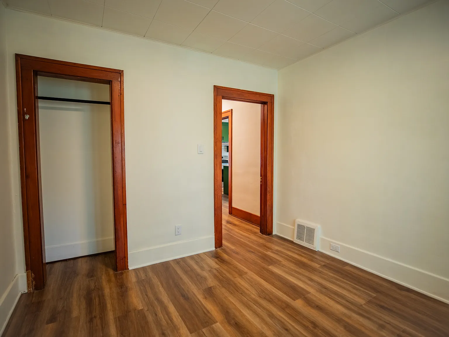 2 bed, 1.5 bath, $2,200 — Photo 3