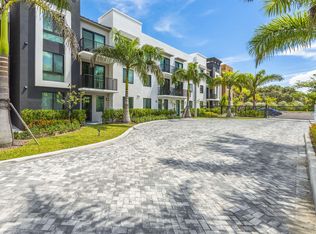 2840 SW Cypress Dr #3, Fort Lauderdale, FL 33312