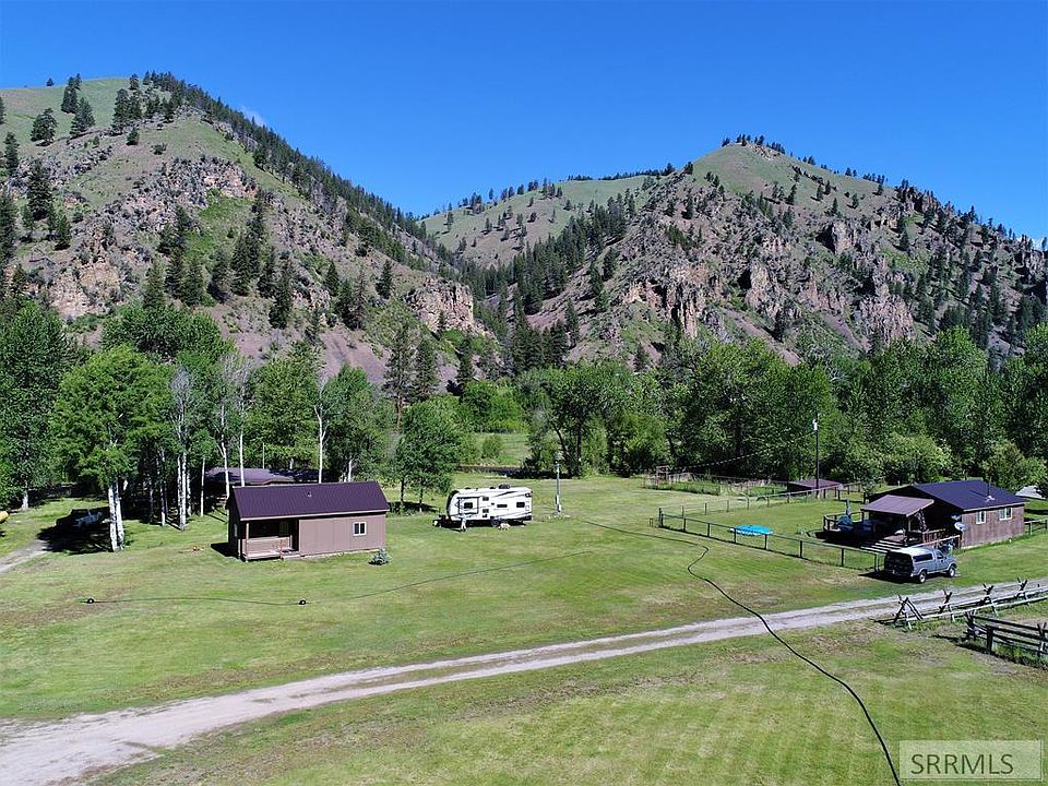 1st image of 2562 Highway 93 N