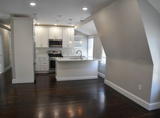 27 Tower St #3R, Jamaica Plain, MA 02130