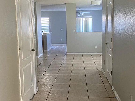 3rd image of 12681 Somerset Oaks St