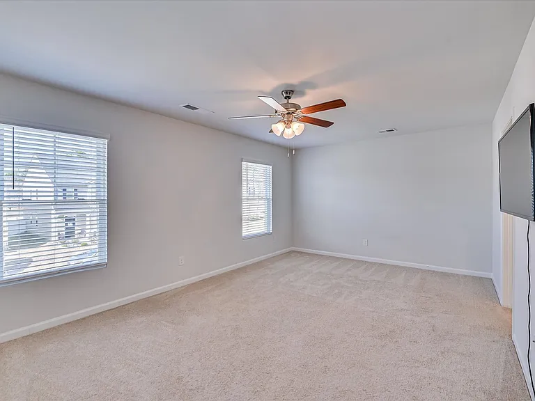 2892 Calli Crossing Dr — Photo 26