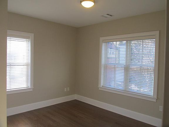 5th image of 381 Market St #1
