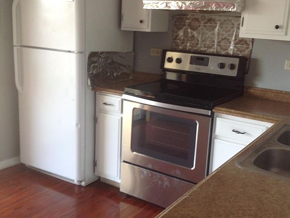 2nd image of 173 N Waters Edge Dr