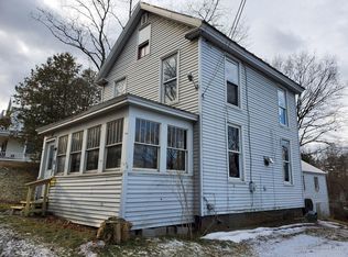 15 Main St, Skowhegan, ME 04976