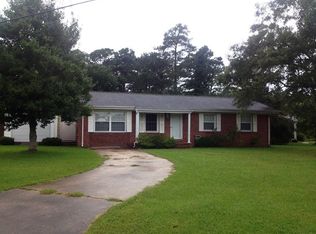 39 Victoria Rd, Jacksonville, NC 28546