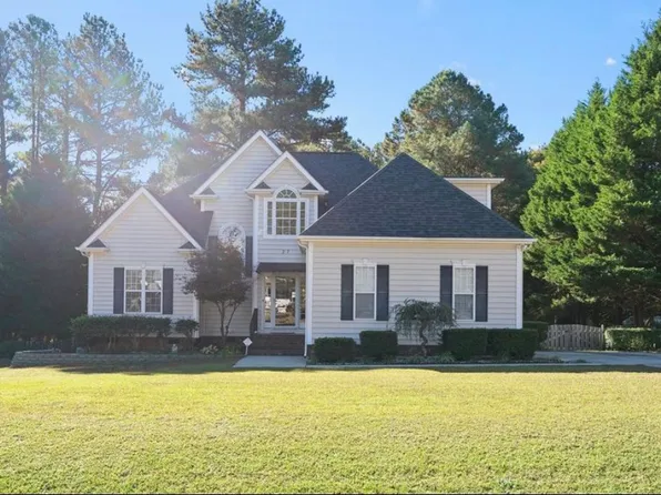 27 W Thicket Dr, Angier, NC 27501