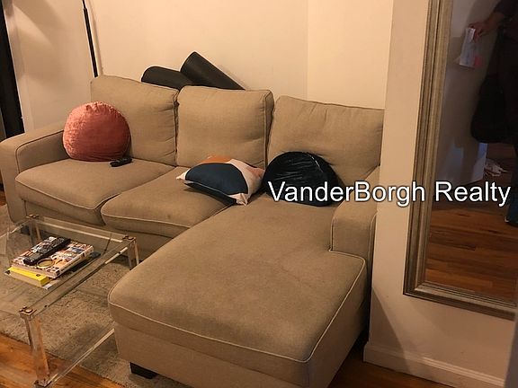 4th image of 60 E 1st St #1E