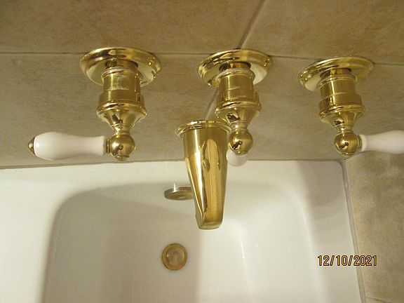 3rd image of 280 Tahoe Woods Blvd #4