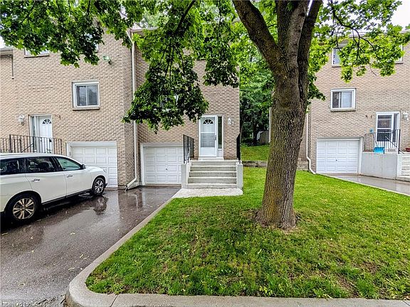 2nd image of 121 Morgan Ave #7
