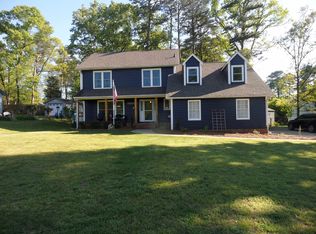 807 Shoresbrook Dr, Spartanburg, SC 29301
