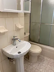 Rented by Apartments by Us