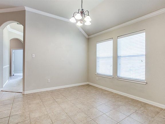 3rd image of 316 Park Crest Ave
