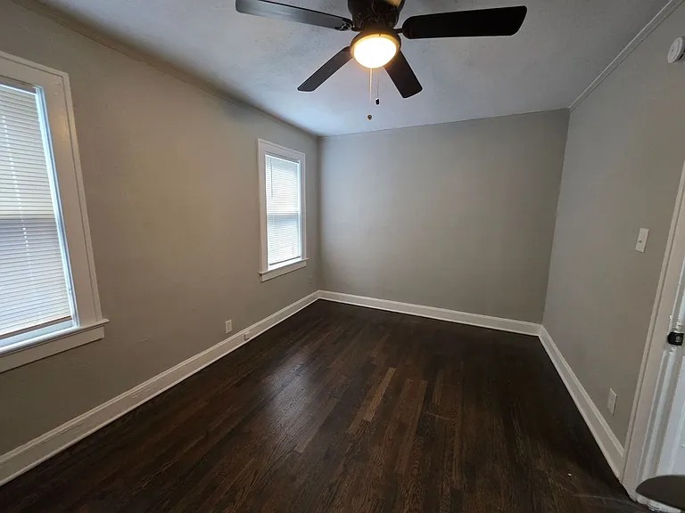3726 Indiana Ave — Photo 14