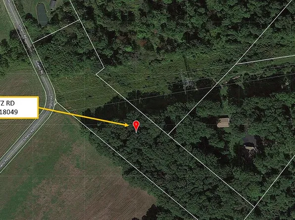 5876 Schantz Rd, Zionsville, PA 18092