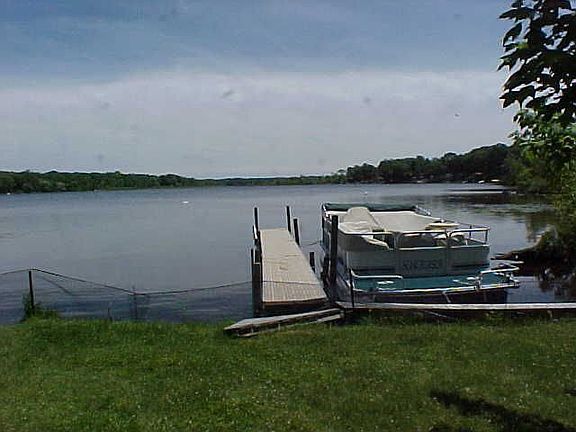 4th image of 10474 Saint Ives Dr