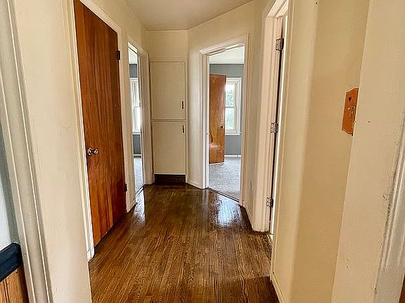 2nd image of 3222 Birchwood Ave S #W