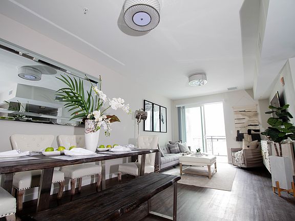 4th image of 11011 W Otsego St #111