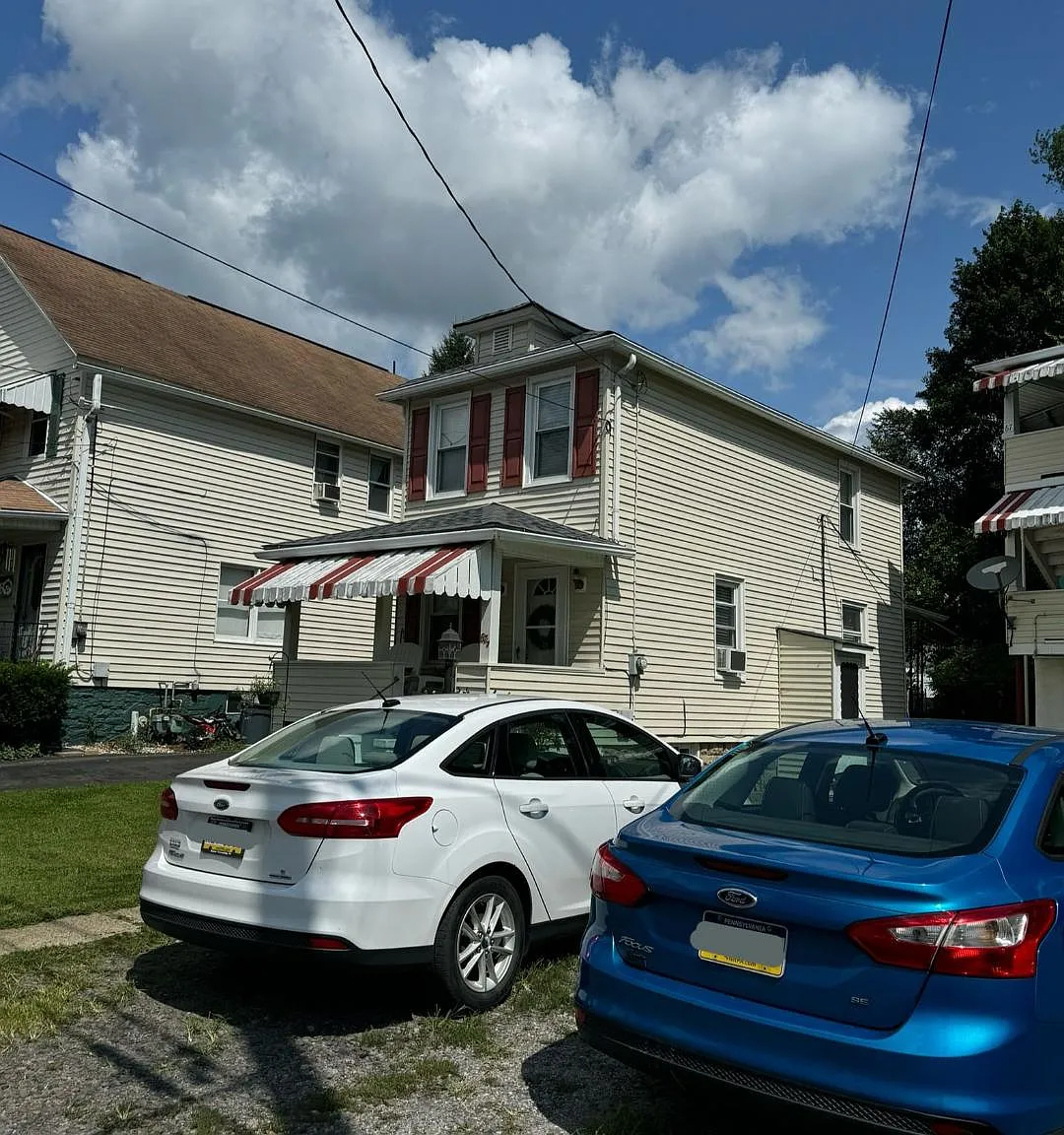 2 bed, 800 sqft, $1,200 — Photo 4