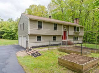 74 Parker Mountain Rd, Barrington, NH 03825