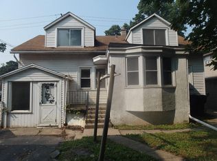 6841 W Fond Du Lac Ave, Milwaukee, WI