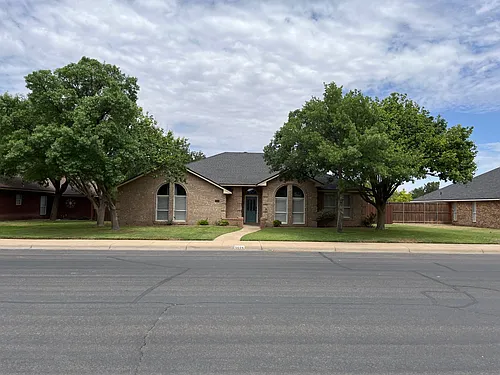 5604 Grassland Blvd Photo 1
