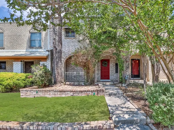 2233 LOTUS BLOSSOM ST, San Antonio, TX 78247