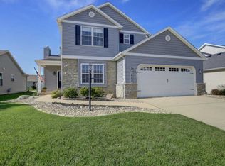 400 Trefoil, Savoy, IL 61874