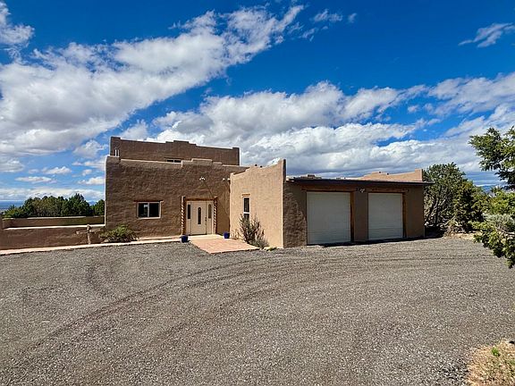 2nd image of 1574 Pinon Ridge Rd
