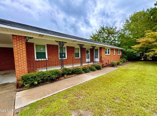 2626 Pauls Path Rd, Kinston, NC 28504