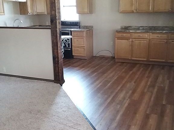 5th image of 4232 S Cedar Ln