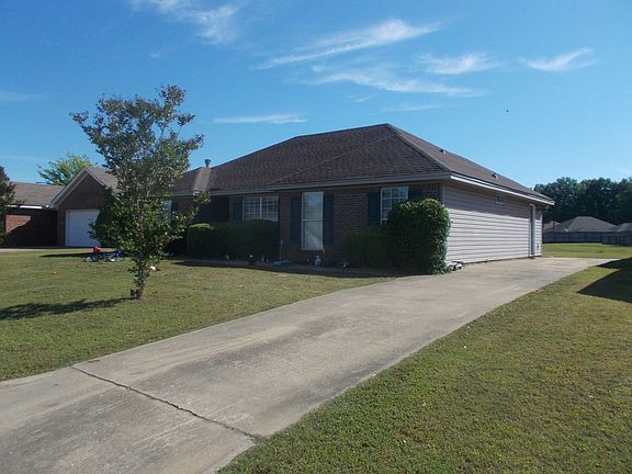 2nd image of 334 Cotton Lakes Blvd