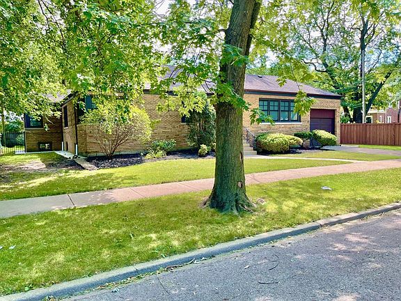 5th image of 2955 W Catalpa Ave