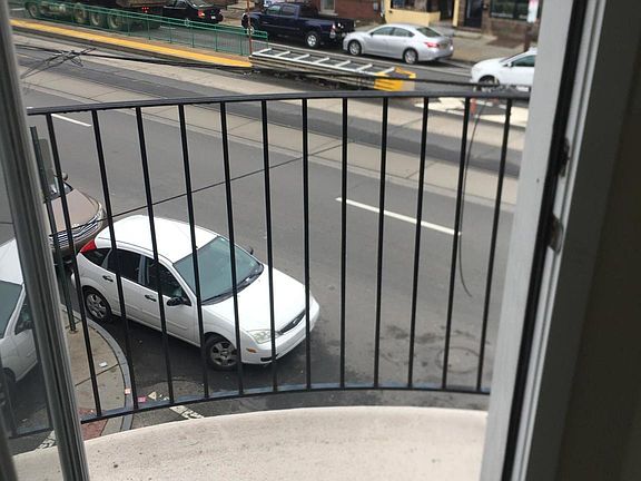 2nd image of 117 W Girard Ave Floor 2