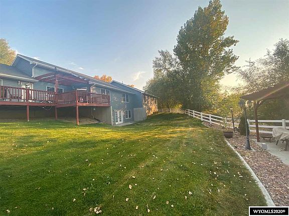 5th image of 1718 Hilltop Dr