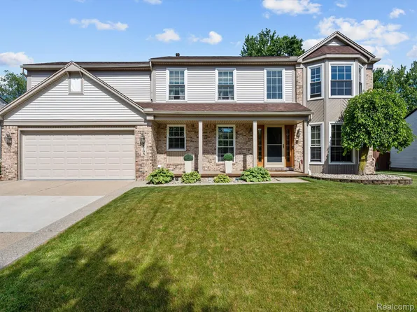 14765 Brookside Dr, Belleville, MI 48111