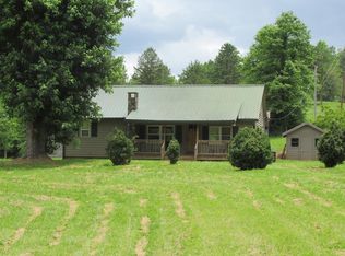 16 Welch Rd, Franklin, NC 28734