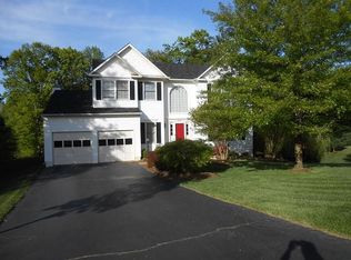 6372 Stave Ct, Manassas, VA 20112