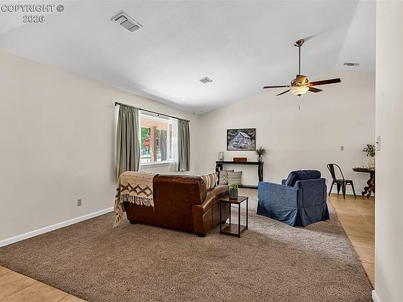 4th image of 2401 Clayton Dr