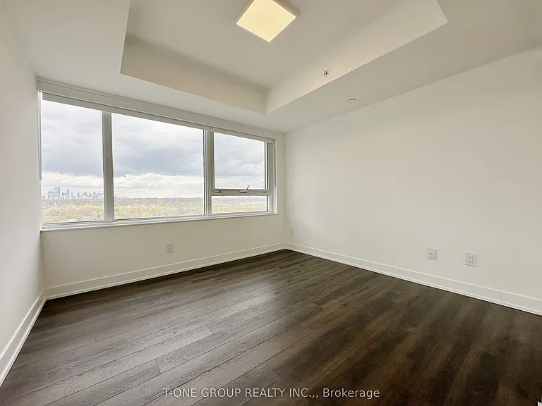 609 Sherbourne St #1804 — Photo 8