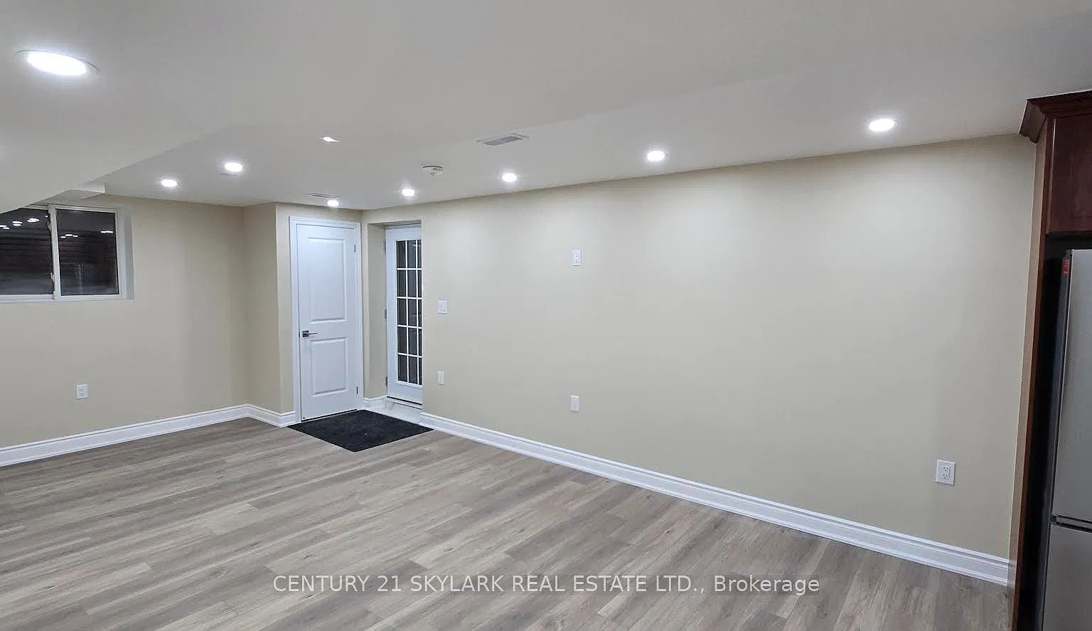 2 bed, $2,200 — Photo 1