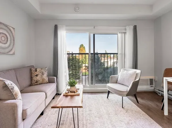 20175 53rd Ave #213, Langley, BC V3A 8C5