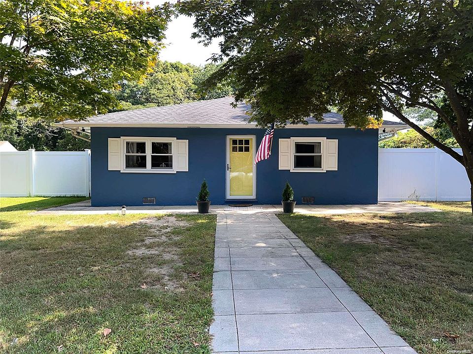 1st image of 4 Auborn Avenue