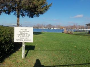 45379 Lake Dr, Decatur, MI 49045